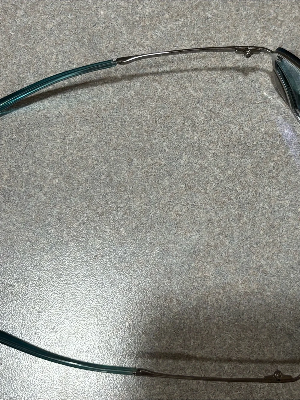 Gucci Y2K vintage blue sunglasses